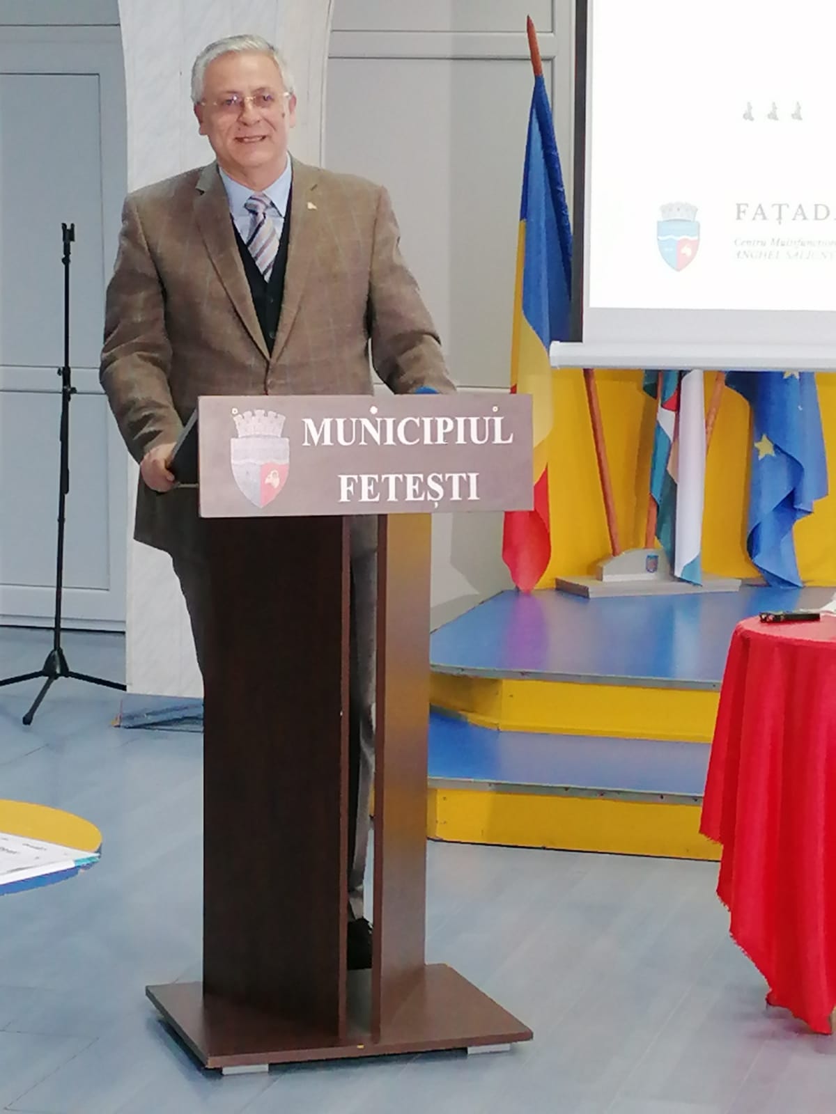 Regio sprijină îmbunătățirea calității vieții populației din municipiul Fetești